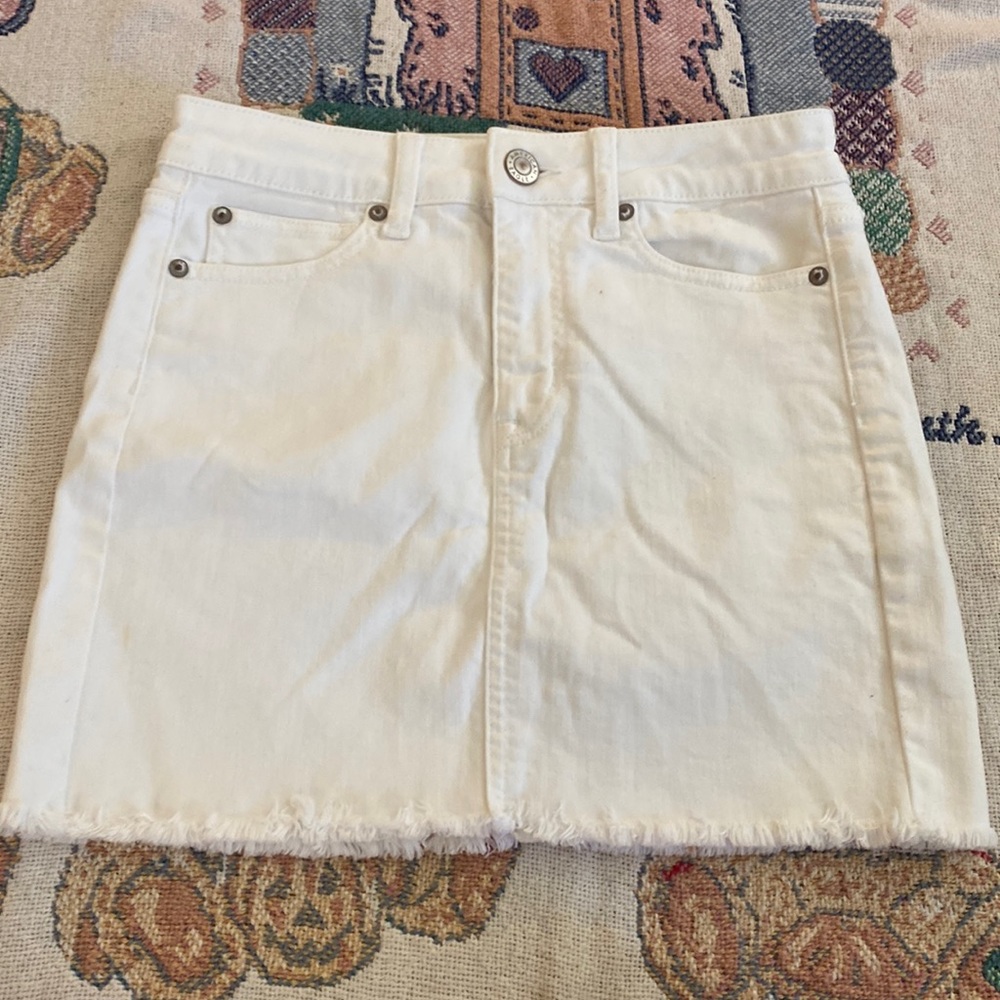American Eagle White Jean Skirt